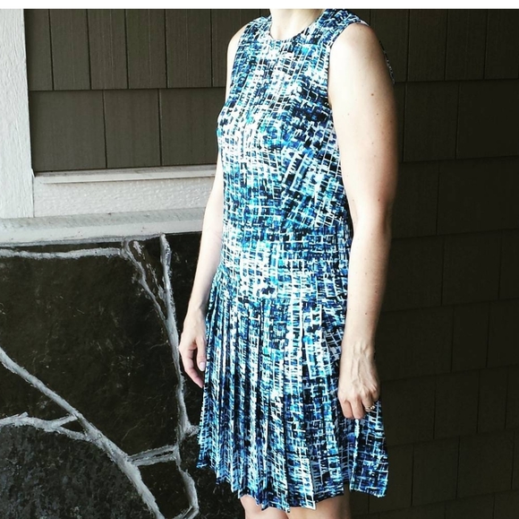 Judith and Charles Manzoni Dress - Picture 6 of 6